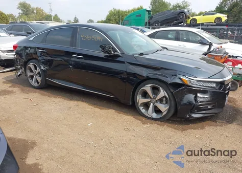 2018 Honda Accord Touring z USA, uszkodzony, nr VIN 1HGCV1F91JA080271
